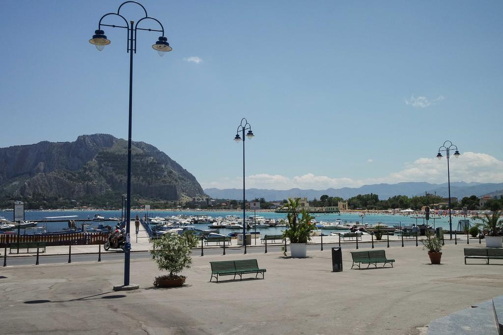 Nonna Anna Rooms Palermo Luaran gambar